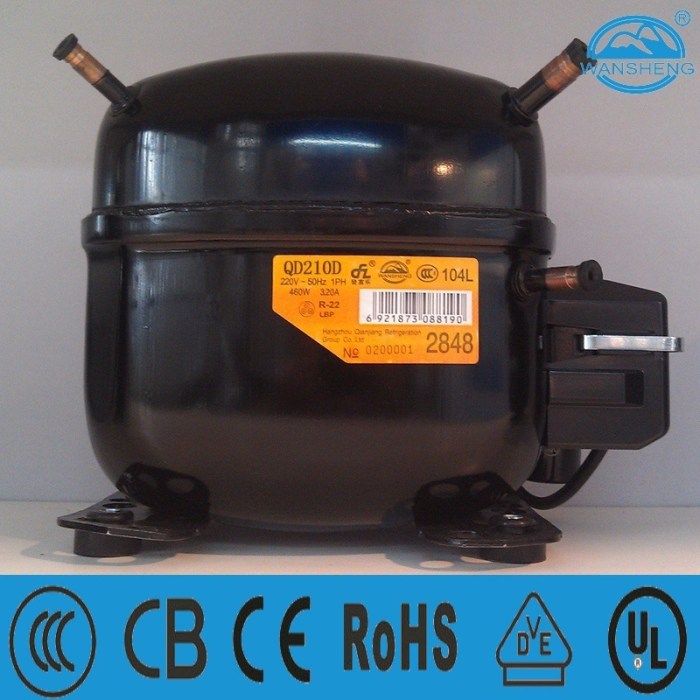 Reciprocating compressor works its